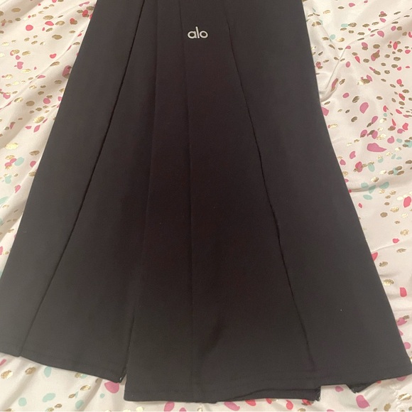 EUC Alo High-Waisted Zip-it Flare Legging Sz M - Picture 8 of 11